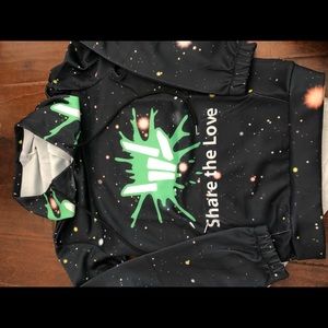 Share the love hoodie